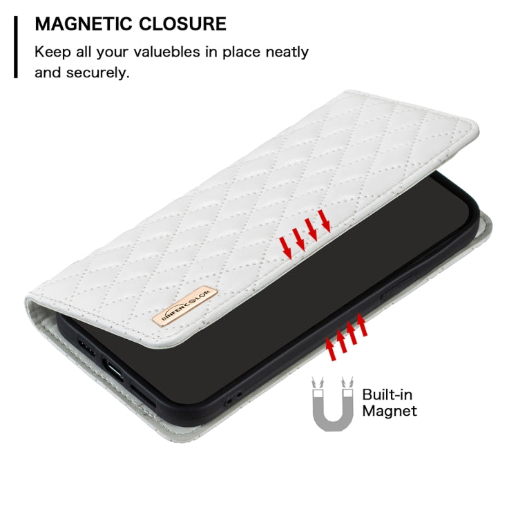 For Xiaomi 12 Pro Diamond Lattice Magnetic Leather Flip Phone Case(White) Eurekaonline
