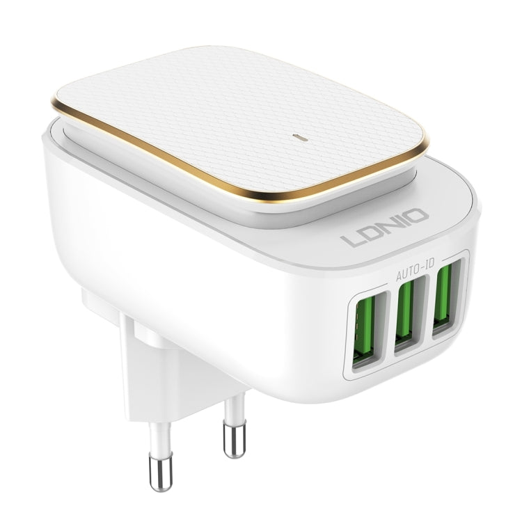 LDNIO A3305 3.4A 3 USB Interfaces Travel Charger Mobile Phone Charger, Support Touch LED Night Light, with 8 Pin Data  Cable, EU Plug Eurekaonline